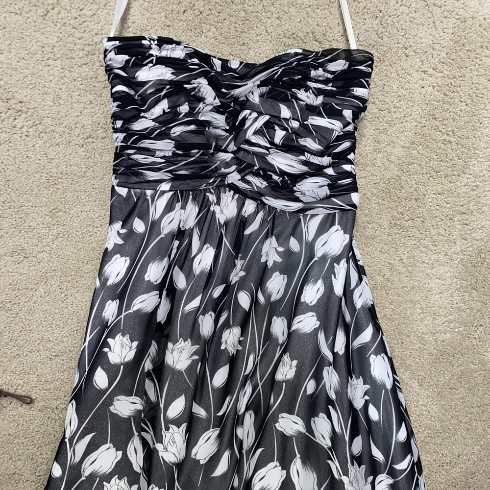 WORN ONCE White House Black Market dress